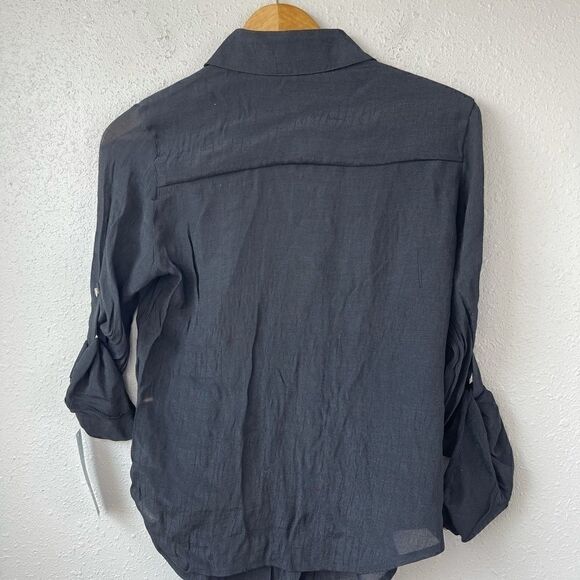 NWT Passports Women’s Button Top Size Medium - Picture 4 of 6